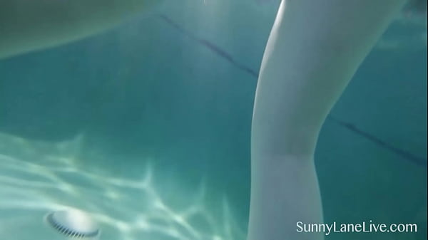 Meat Milking Mermaid Sunny Lane Drains A Rock Hard Dick Underwater!