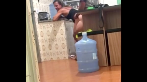 Belinha Hotwife se exibindo em dose dupla: sedu...