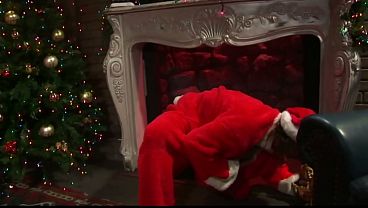 It's The Holidays, And That Means One Thing For Sandra Romain, Double Penetration!