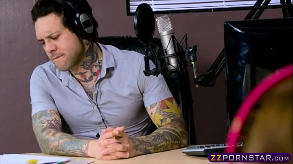 Download Video - Radio show host chick gets a cock down on her throat