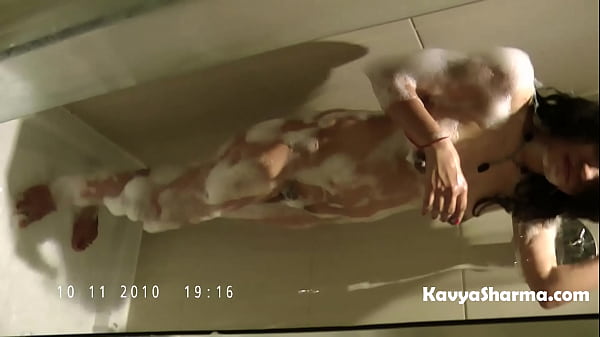 Horny Amateur Desi Village Aunty Kavya