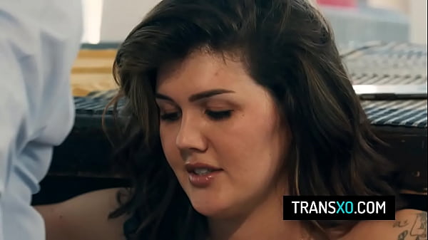 Download Video - Beautiful tgirl Daisy Taylor after the breakup with her boyfriend have rough sex with her bestie