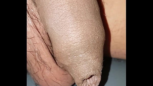 Download Video - Pau ficando duro1