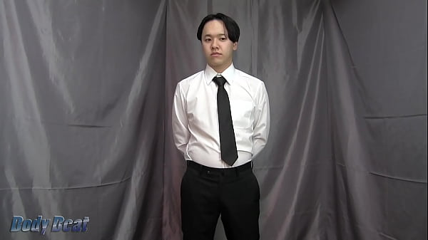 仕事の休憩に一息ならぬ一抜き!?サクッと一発、大...