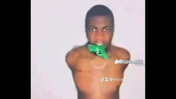 Una aventura con mi tío terminal mal , digo 