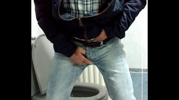 Download Video - Papi Fotetor 11 Arab Daddy Macho Fudendo Culo da vizinha Bulge grabb Slip  1