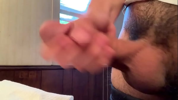 thumb jacking off again