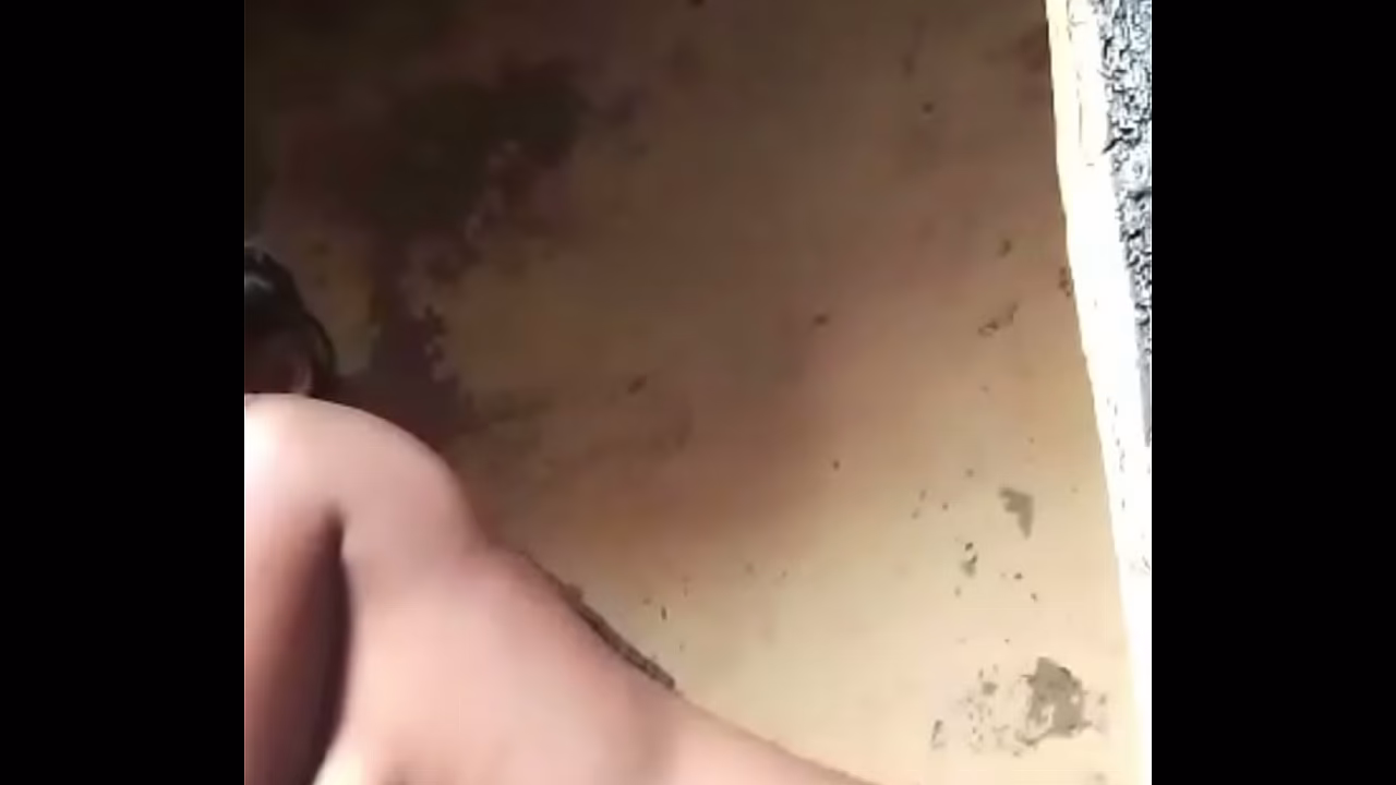 Jocilena - squirting using carrots