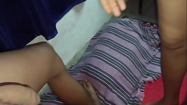 Download Video - Indian wife blowjob husband Dick Homemade sex