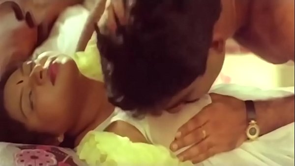 Mallu Actors Husband  And wife Romantic