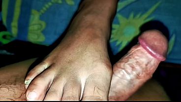 Latina MILF gets fucked in all 3 holes