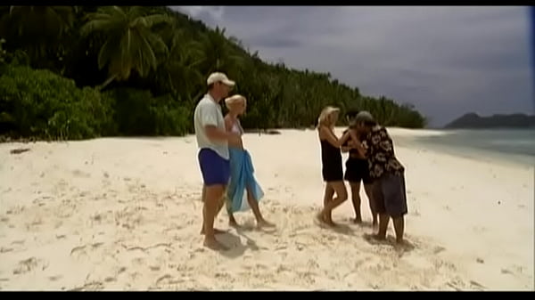 Julie and Sarah Meet Some Guys on the Beach and Have Sex with Them