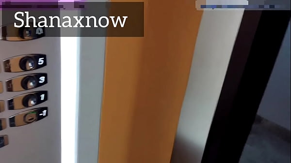 PUBLIC ELEVATOR BLOWJOB FACIAL CUM WALKER