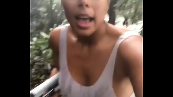 Tabria Majors Big Tit Cleavage 1
