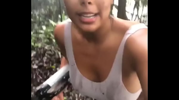 Tabria Majors Big Tit Cleavage 1