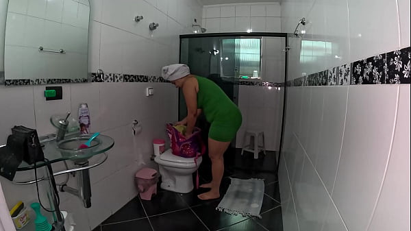 Her first time being recorded Gabi Souza got along well with two gifted men