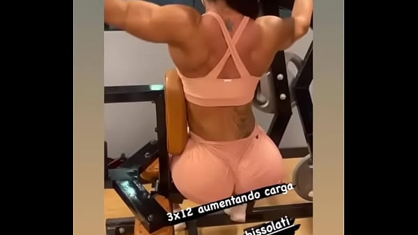 New Suelen Bissolati workout footage 2021