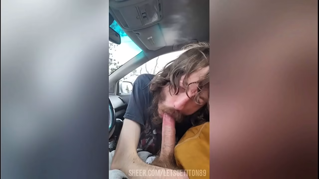 Sucking my buddy at lunch time