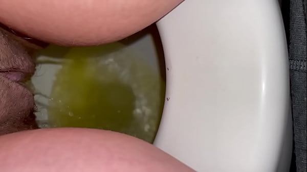 girl piss men toilet standing porn