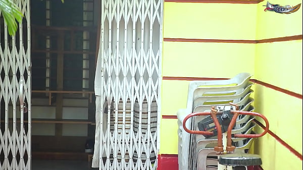 Download Video - desi hot lady milkman mampi bhabhi harcore fuck with antim when she was alone at Home full movie &lpar; hindi audio &rpar; hardcore fucking video