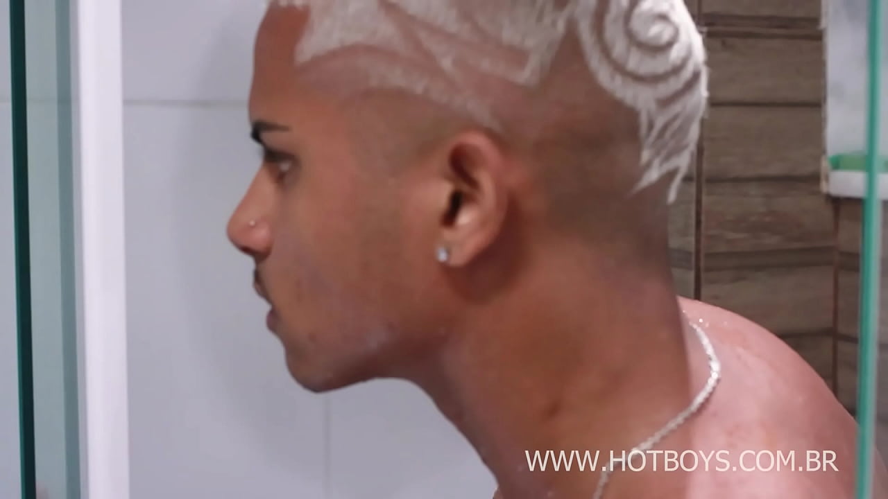 Si ella no lo quiere, hay quien lo quiere.
                    cum on ass gay big cock gay blowjob anal fingering intense anal muchos negros