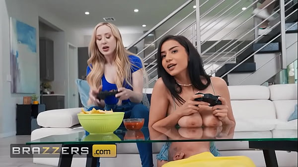 Download Video - Gamer's Tits On Glass Roxie Sinner &sol; Brazzers&sol; Enter XVPROMO on official site for discount