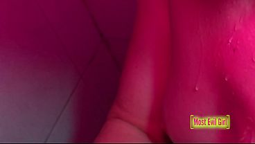 A blowjob with piss and cumshot on tits in the shower - Full video