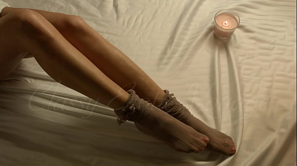 Classy Erotic Voyage Feet in Stockings