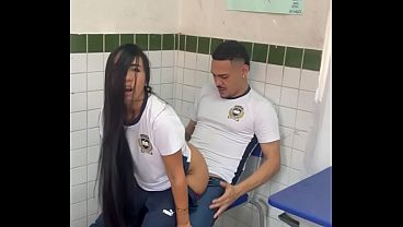Hot 18-year-old young woman sitting on her friend's dick in the classroom.