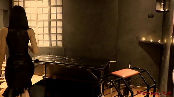 Femdom Whipping her Sub in a Dungeon - Mistress Kym