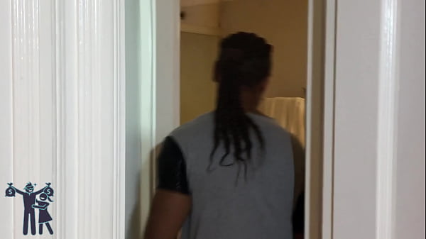 I was looking for a reason for my neighbor to fuck me and I found it