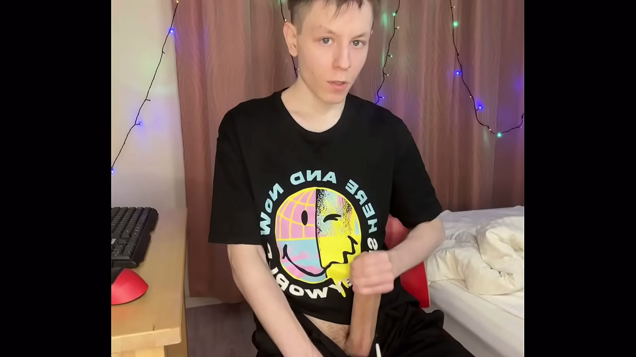 Museum Trip Was Quiet But My Bedroom Is Loud