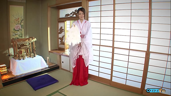 A submissive girl is in bondage to be the object of sexual outbursts and creampies