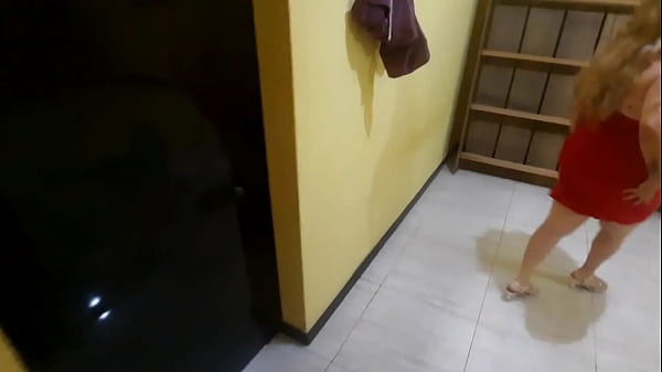 Beautiful, very sensual lingerie to receive both contacts, she was already letting go and giving herself completely easily.