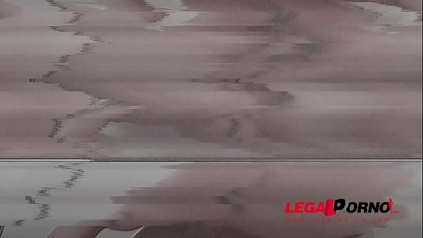 First time anal with double penetration for Dafne Robinson SZ2376