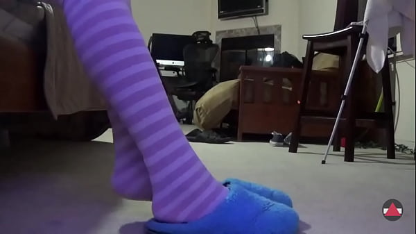 Rub your cock on that sweet ass