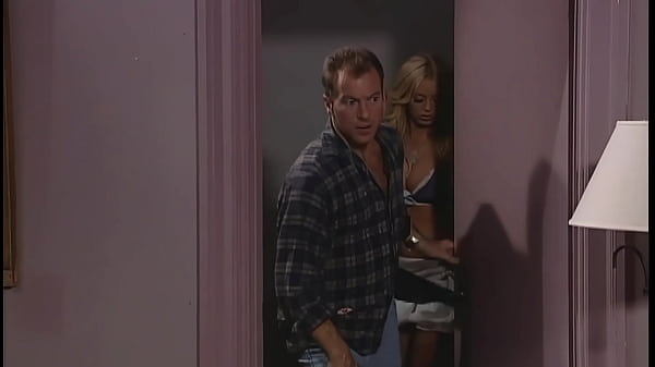 His helper came up to see where he was and joined in , making this a MMF hardcore,...