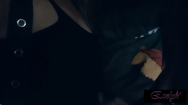 SEXO EM PUBLICO COM SAFADINHOS