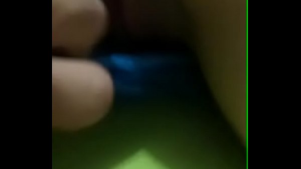 thumb chick