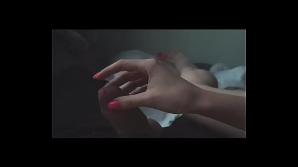 Agréable Avec Mes Petites Mains Douces Et Humides Et Ma Bouche Énorme Creampie Orale