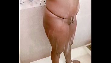 Desi Indian Tamil Slut Wife Renu Nude Sensual Shower Bath Filmed by Boyfriend!