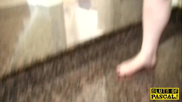 Pissing uk slut squats and wets the floor