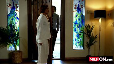 MILFON.com presents: Naughty MILF Kell Fire & Leo Vice - The Lesson