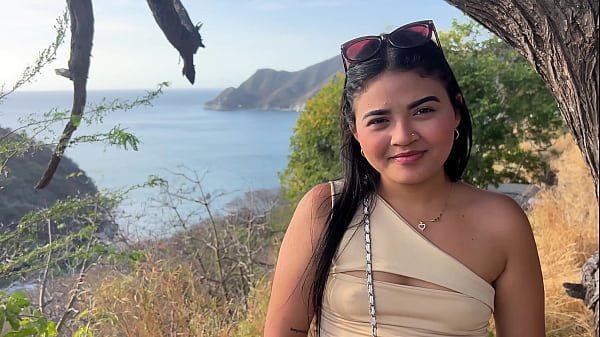 Tourist Gets Cash To Cheat On Her Husband With Stranger