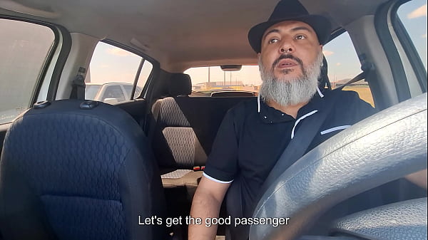 Naked passenger in Uber ride gets blowjobs and also gives head.