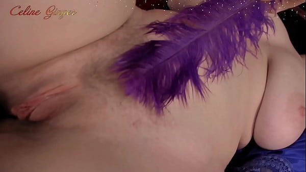 Mature hottie orgasms after foreplay with a feather