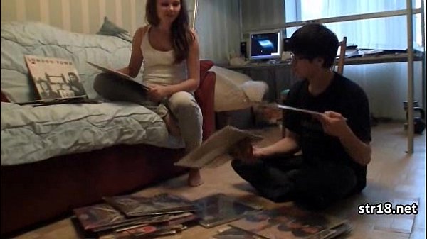 my step sisters friend giving my a nice blow job 18 yo