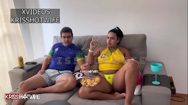 Download Video - Apostei que daria meu cuzinho caso o Brasil ganhasse Da Servia na copa do mundo&period; Veja qual foi o resultado&period; Completo no RED e no SHEER