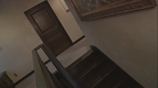 Download Video - 舌をいっぱい出してワレメを舐めなさいよ～ 1