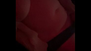 Playing with my vibrator making myself cum under a red strobe light 2 min